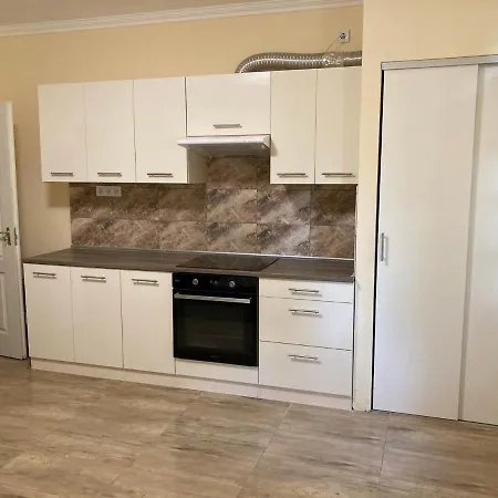 Roland Apartmant Zuglo