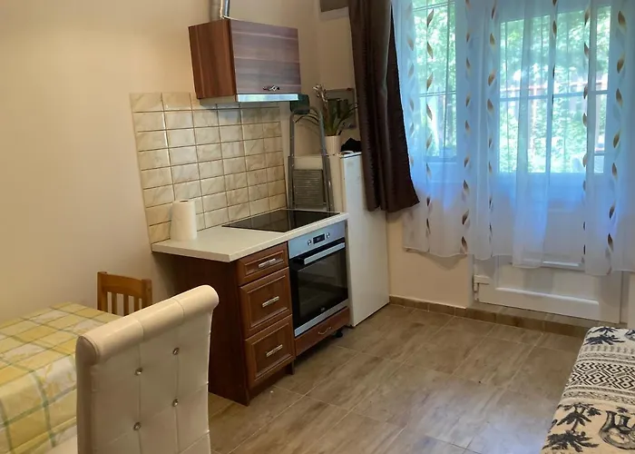 Roland Apartmant Zuglo Appartement *