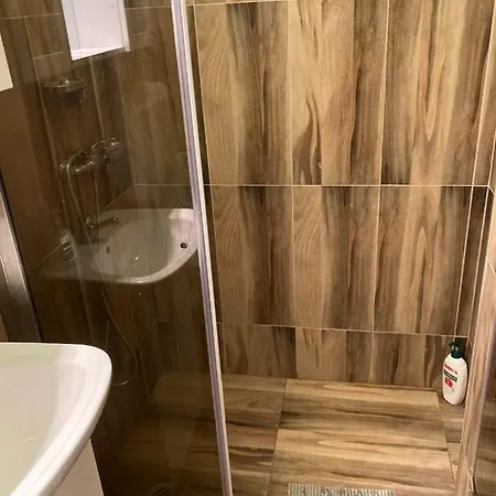 Roland Apartmant Zuglo 布达佩斯